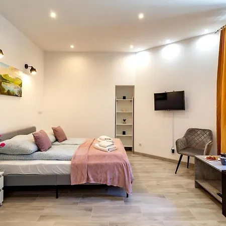Great Base To Explore Cracow Apartment