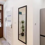 Great Base To Explore Cracow كراكوفيا